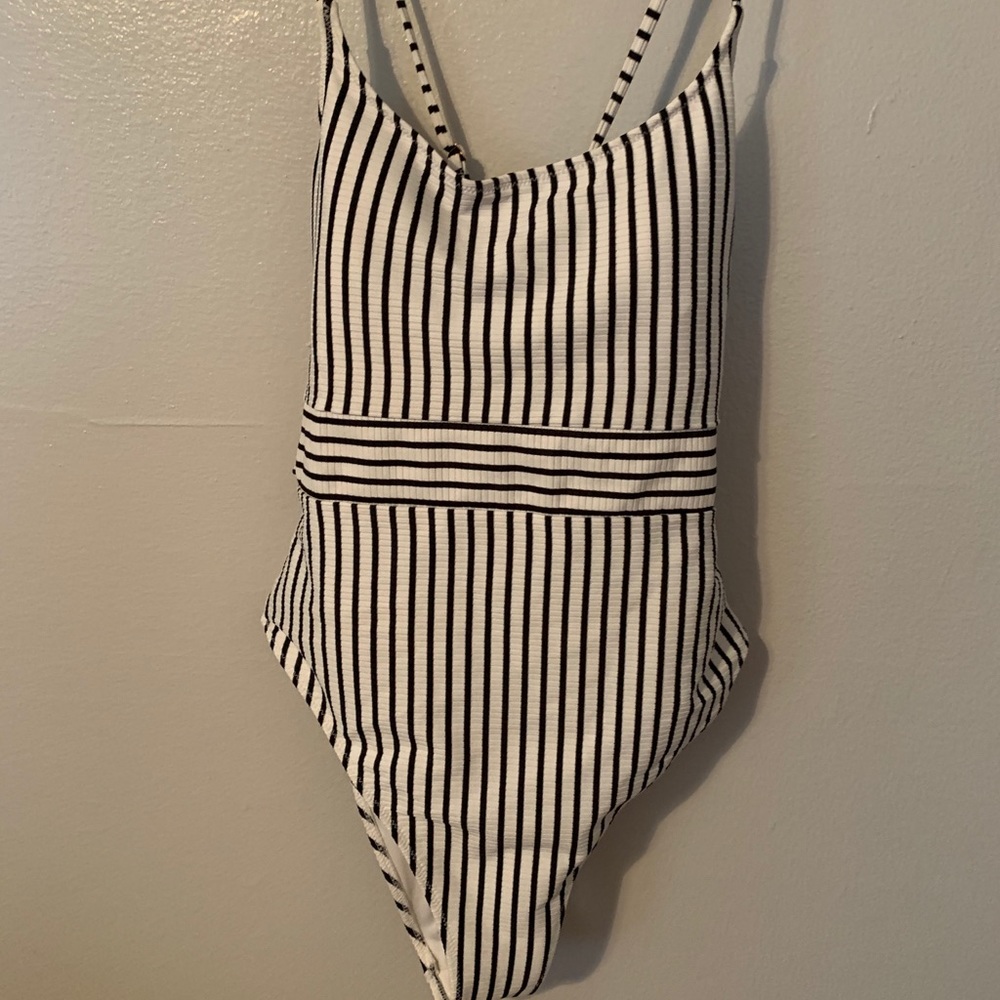 One piece bathing suit